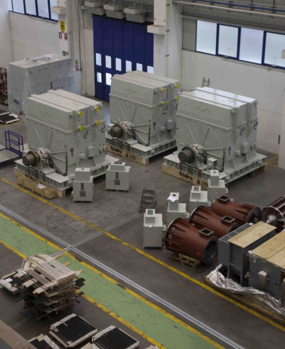 High-Voltage Motors High-Voltage Motors